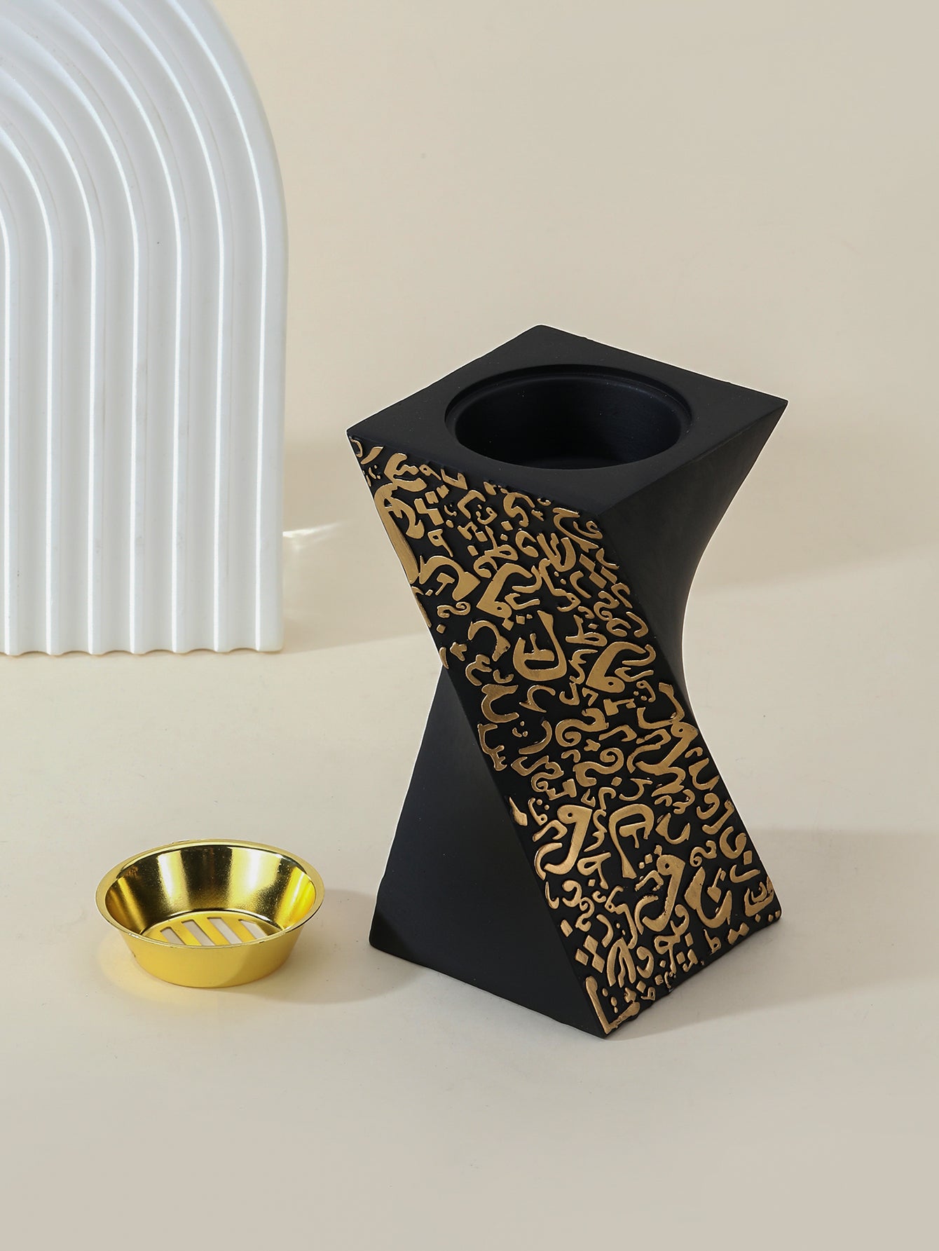 Burner Modern Pillar design with Abstract Arabian Calligraphy